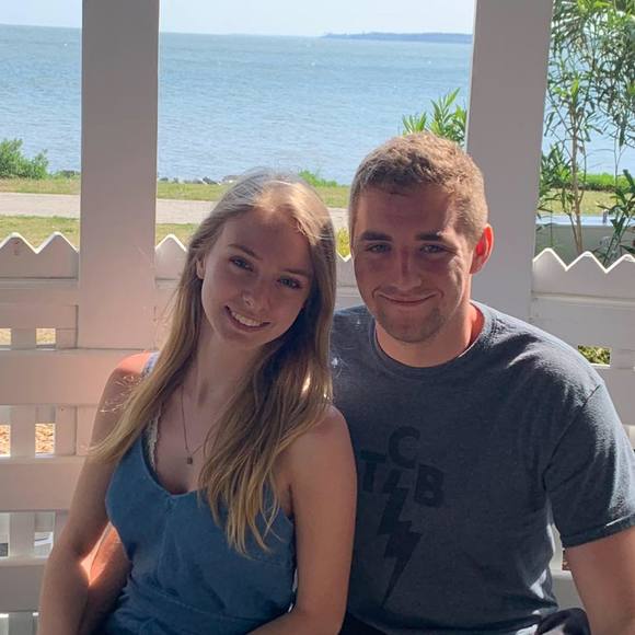 Meet your Posher, Mackenzie - Picture 1 of 1